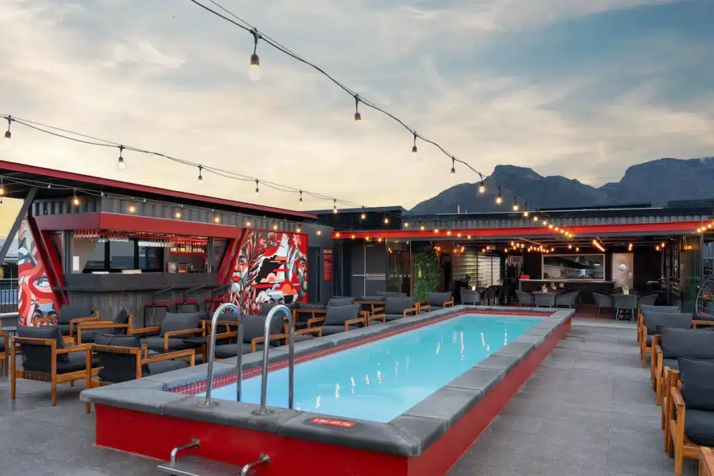 16256 113962 f87785809 4K.jpg