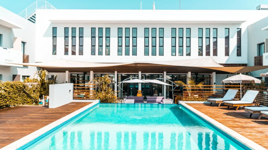 1738572825326 onomo hotel lome 14 scaled.png