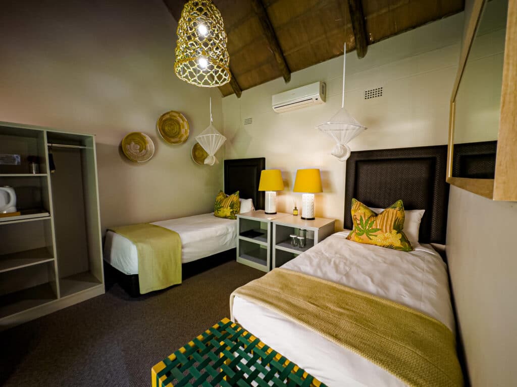 Explorers Village Standard Twin Room 1
