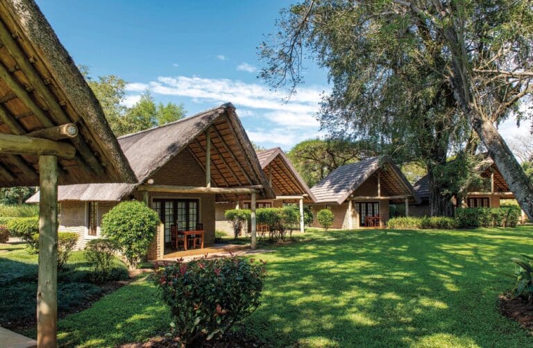 Hippo Hollow Garden Chalet 01 1 768x502 1