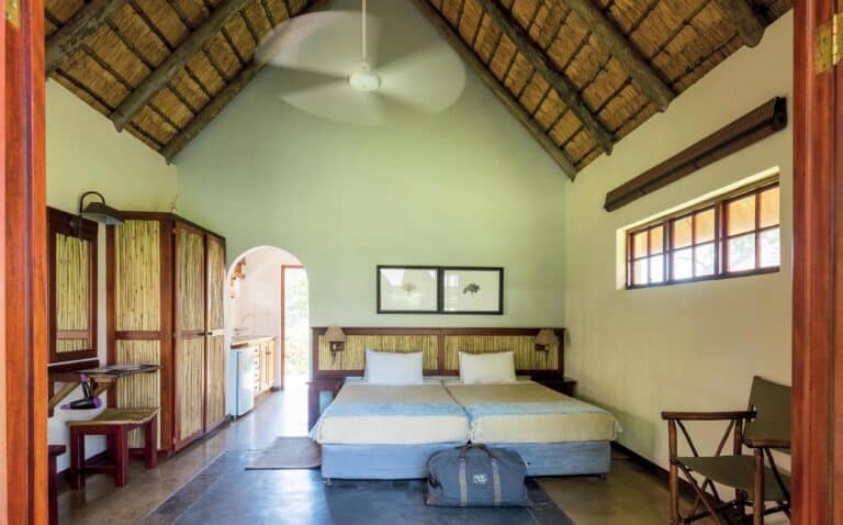 Hippo Hollow Garden Chalet 03 768x478 1