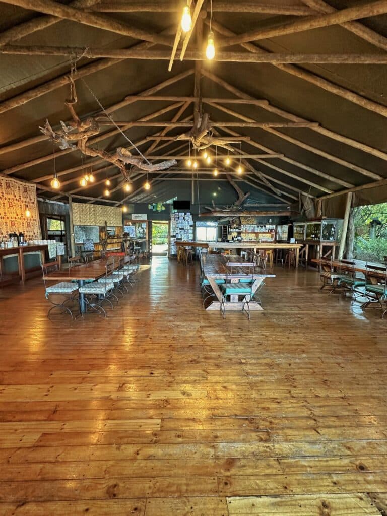 IMG 7577 min 1536x2048 1