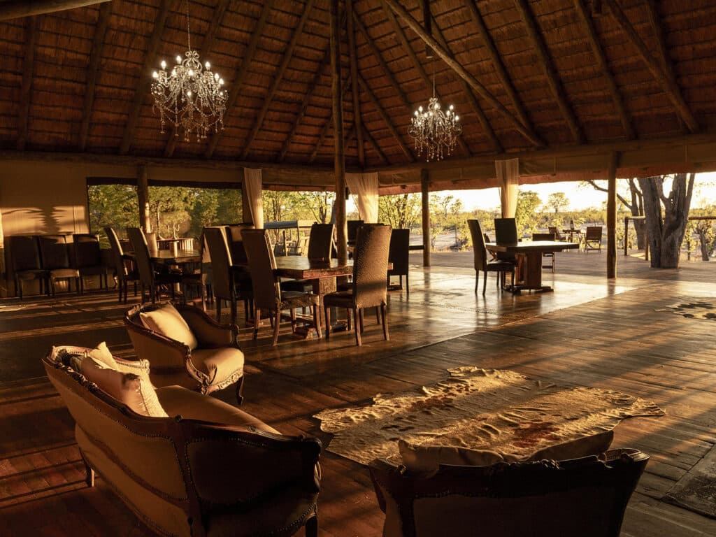 Indoor dining and lounge area