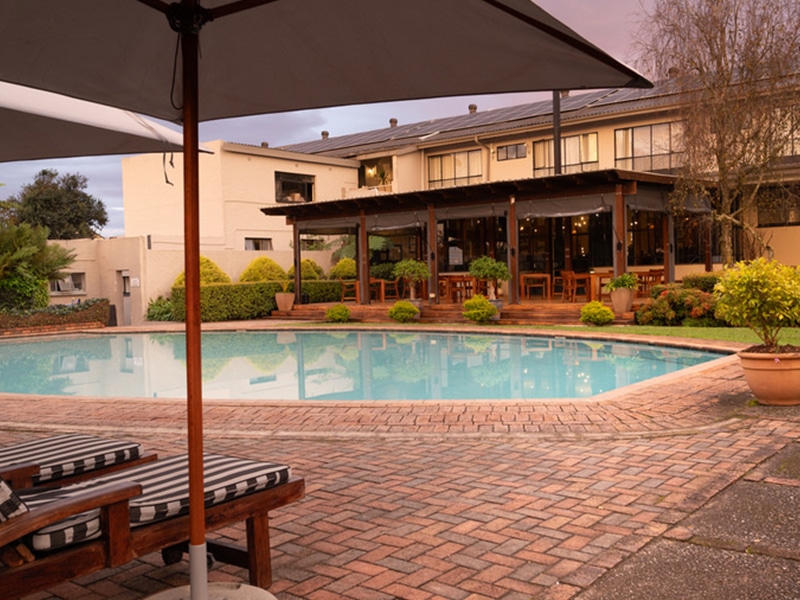 Swiming pool 0001 486F103E F763 41CF 9C0A E7551AE1B72E 1 105 c