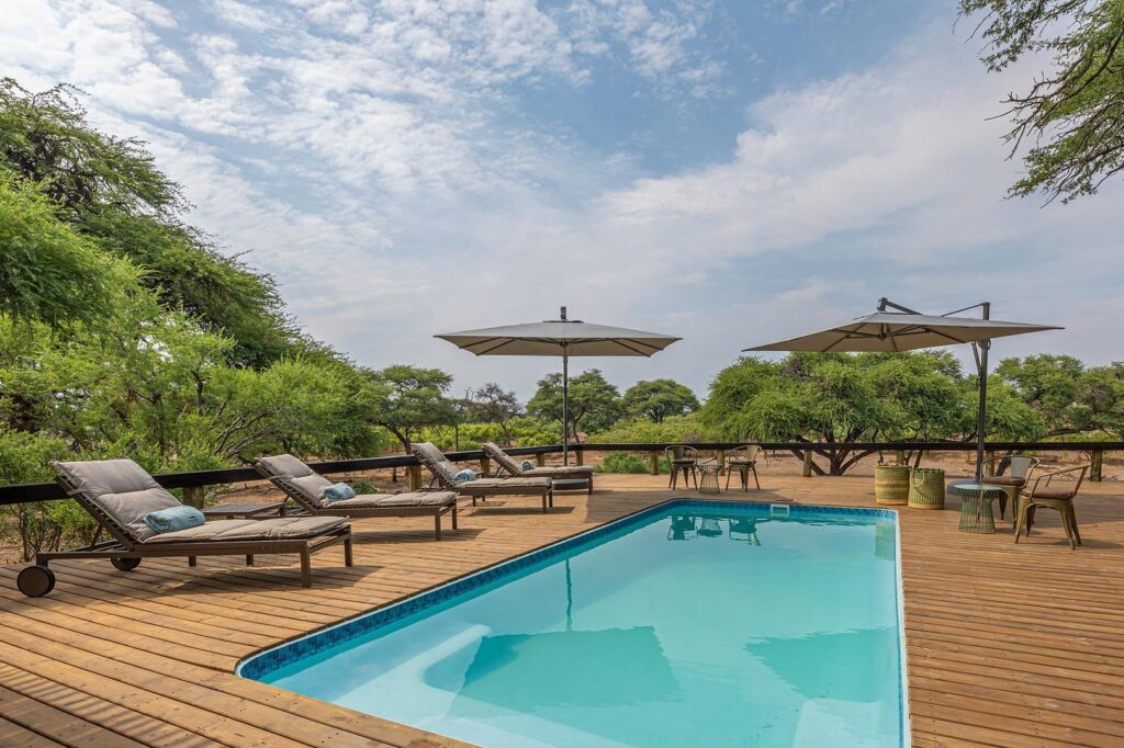Swimming pool 1