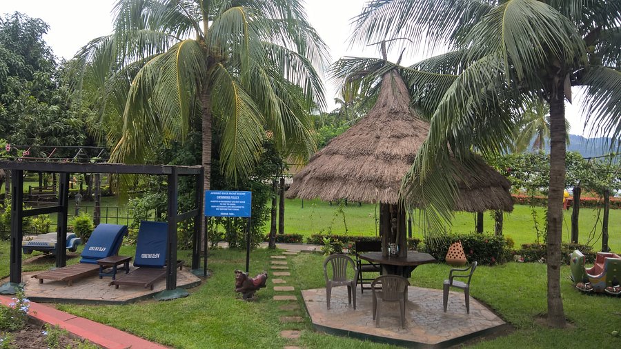 afrikiko river front