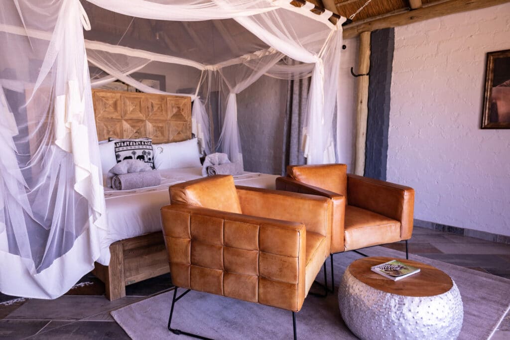 desert homestead em 8563