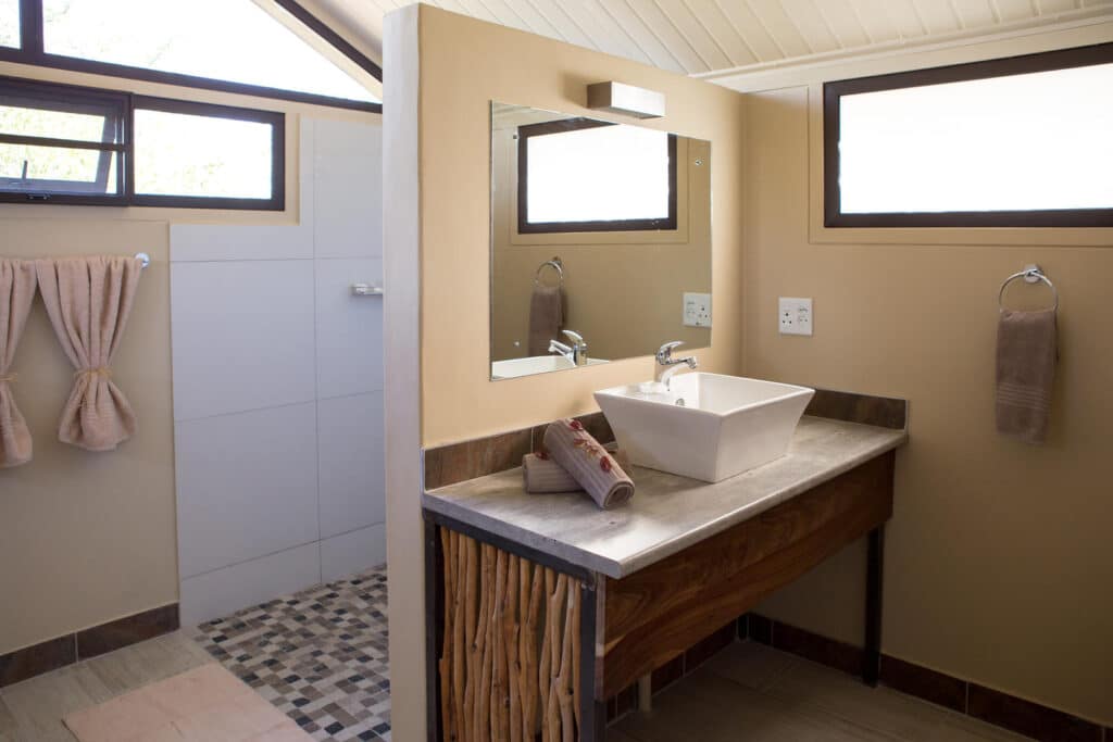 ev unitinteroirbathroom1