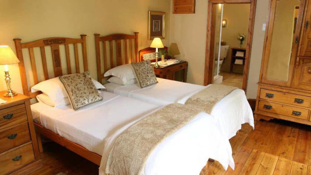 la plume luxury room or two bedroom cottage or luxury triplet unit drabs2