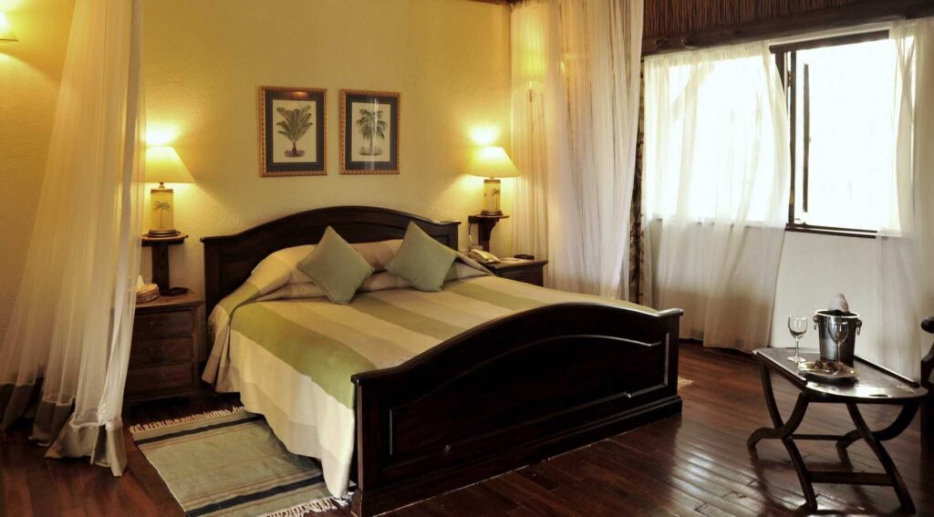 suite bedroom at kilaguni serena