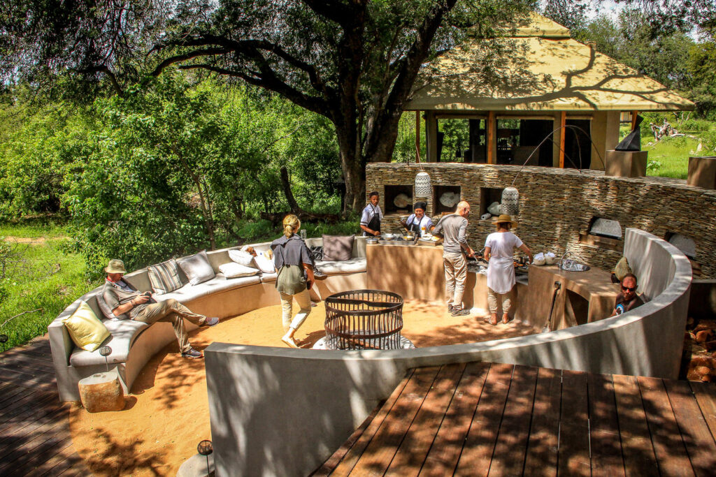 Boma and breakfast buffet