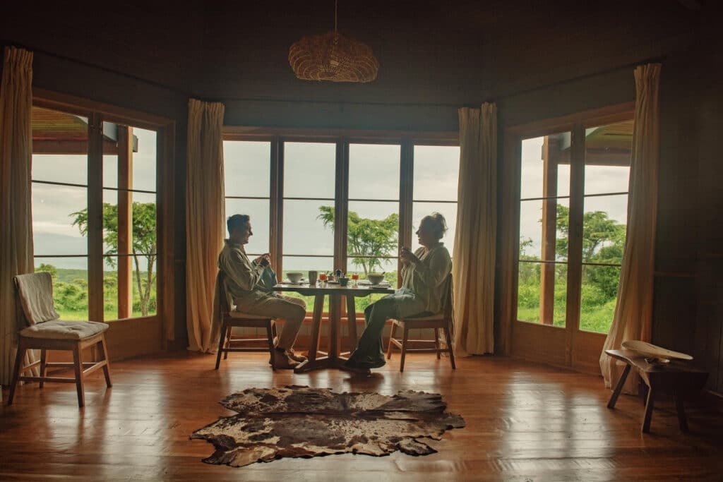 Breakfast with a view in the Entamanu mess