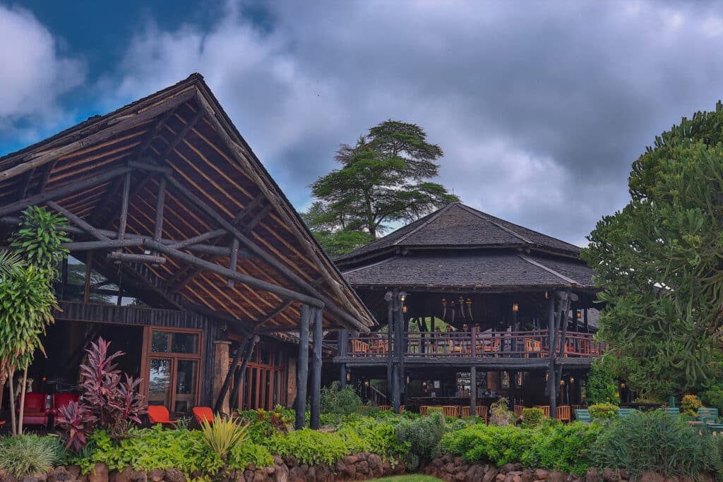 Oltukai main lodge and bar