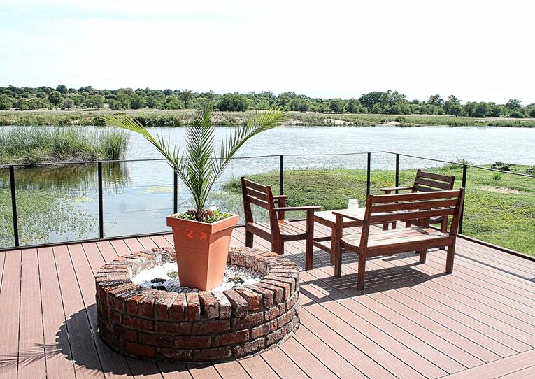 deck